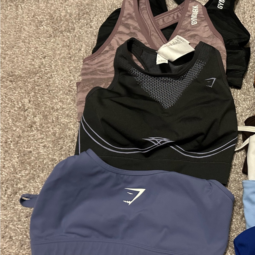 *NEED GONE ASAP* Gymshark sports bras